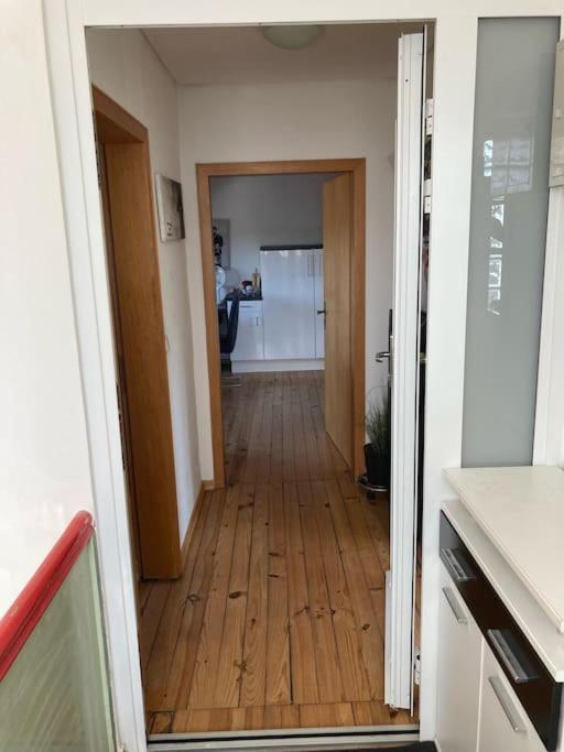 Sonnige Etagen-Wohnung, Alleinige Nutzung, Wasserbett Neunkirchen  Exteriér fotografie
